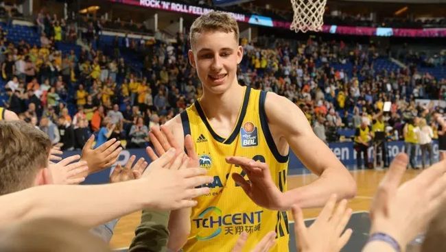 赛在对抗强 赛在对抗强