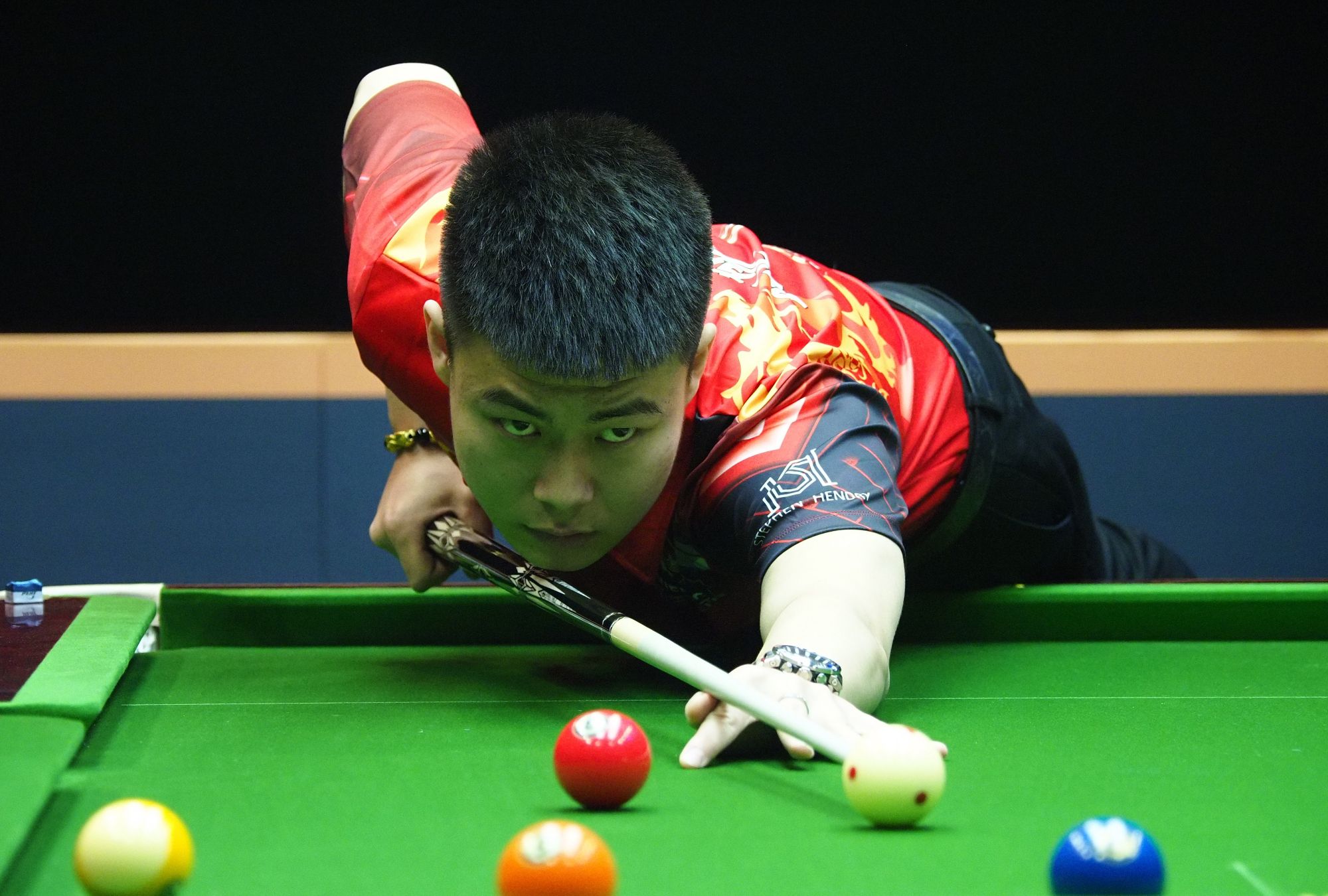 对手严密的 对手严密的