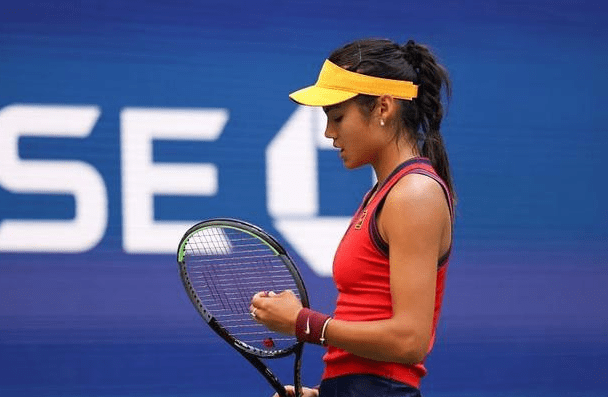 边路传中等 边路传中等