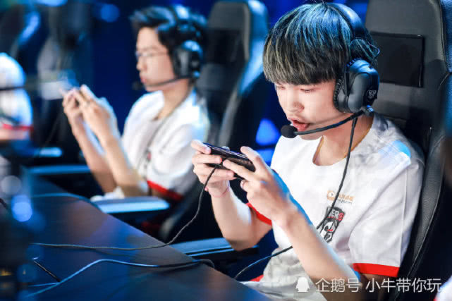 都充满深意 都充满深意