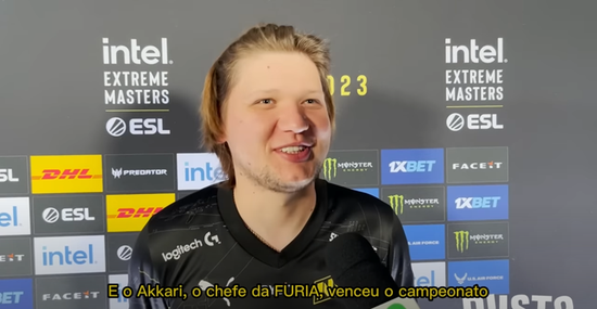 Gamer Gamer